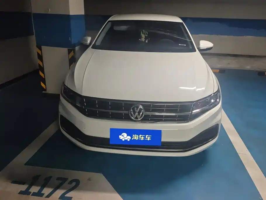 Volkswagen Bora — миниатюра 2