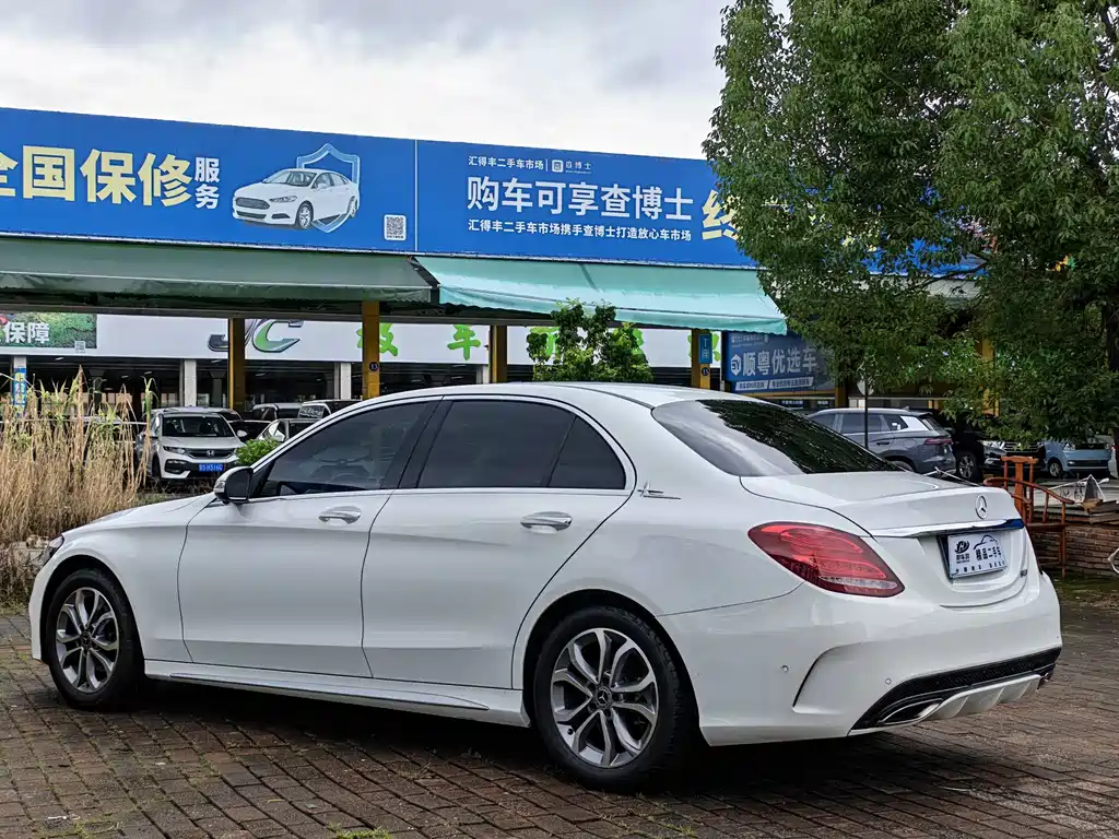 Mercedes-Benz C-Class — миниатюра 25