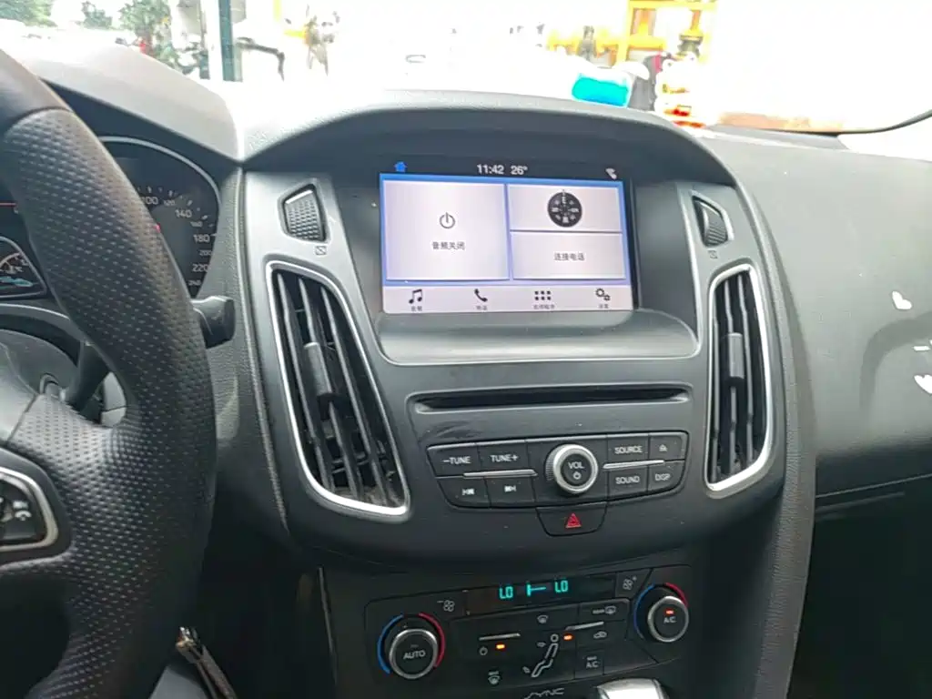 Ford Focus — миниатюра 13