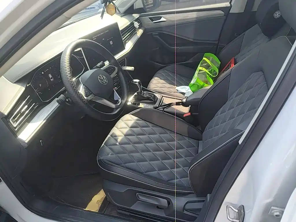 Volkswagen Sagitar — миниатюра 15