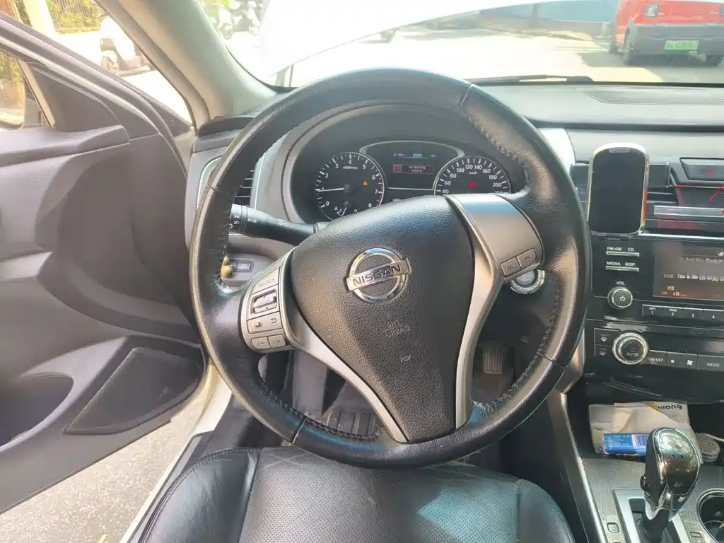 Nissan Teana — миниатюра 3