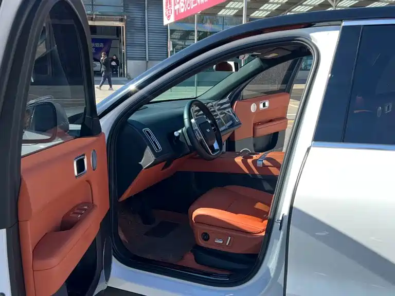 Li Auto Li L6 — миниатюра 20