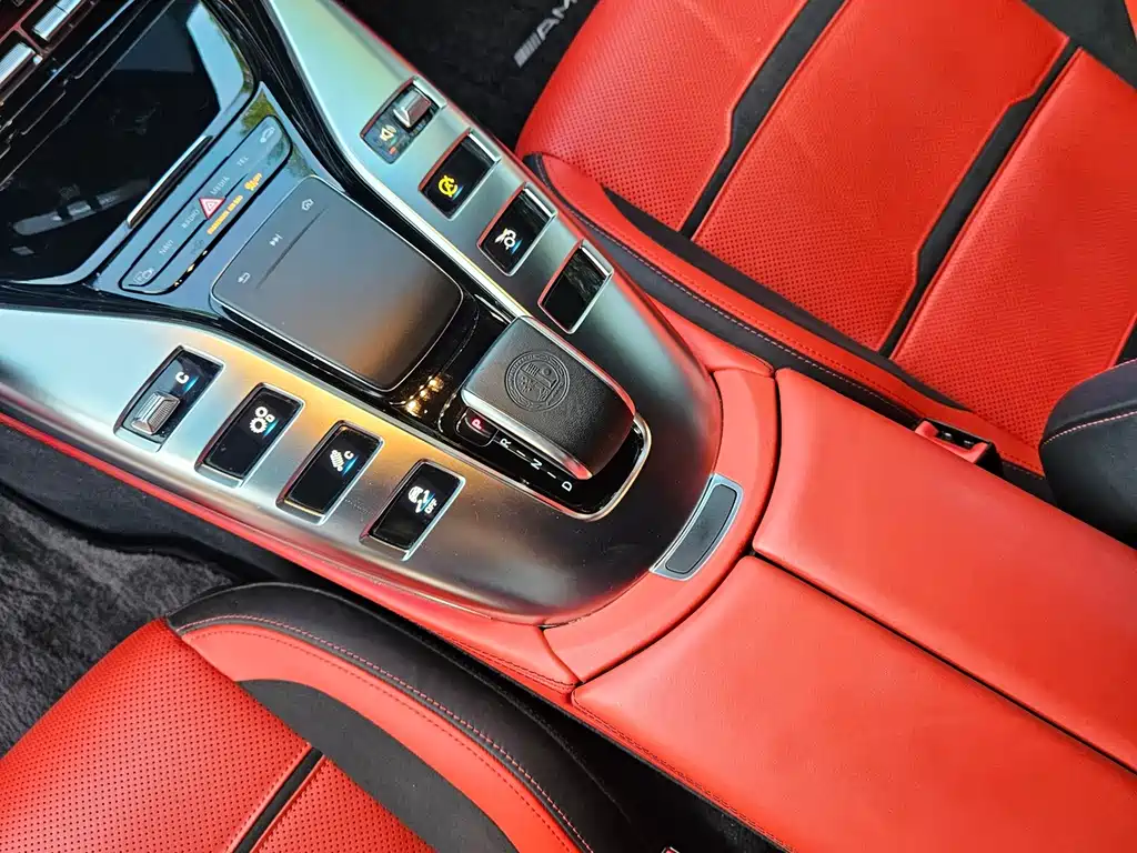 Mercedes-Benz AMG GT — миниатюра 7