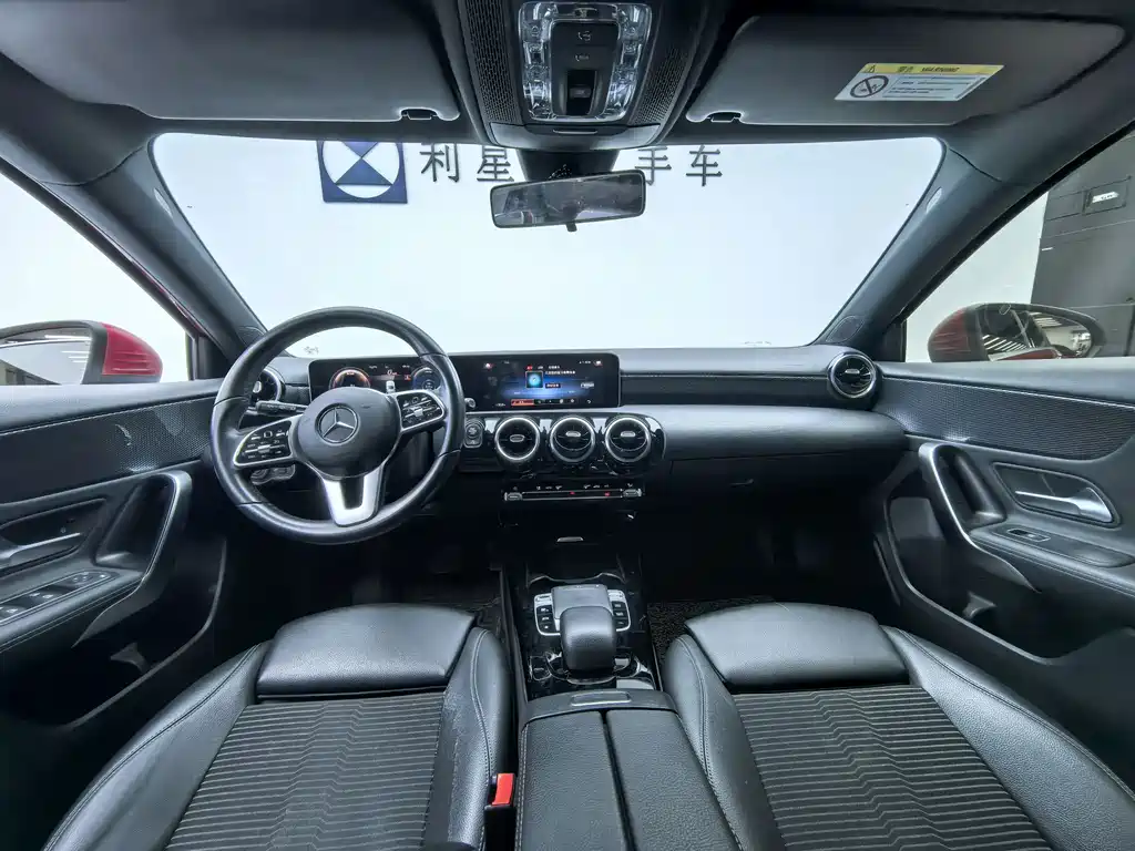 MERCEDES-BENZ A CLASS