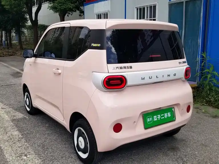 Wuling MINIEV — миниатюра 5