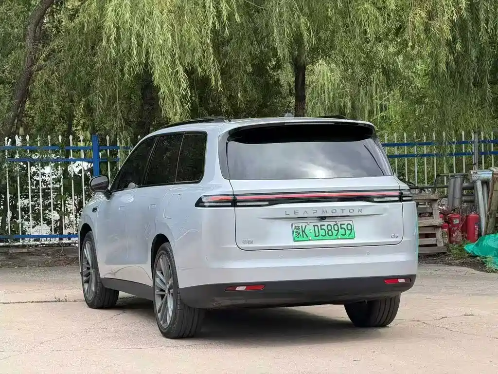 Leapmotor Leapmotor C16 — миниатюра 6