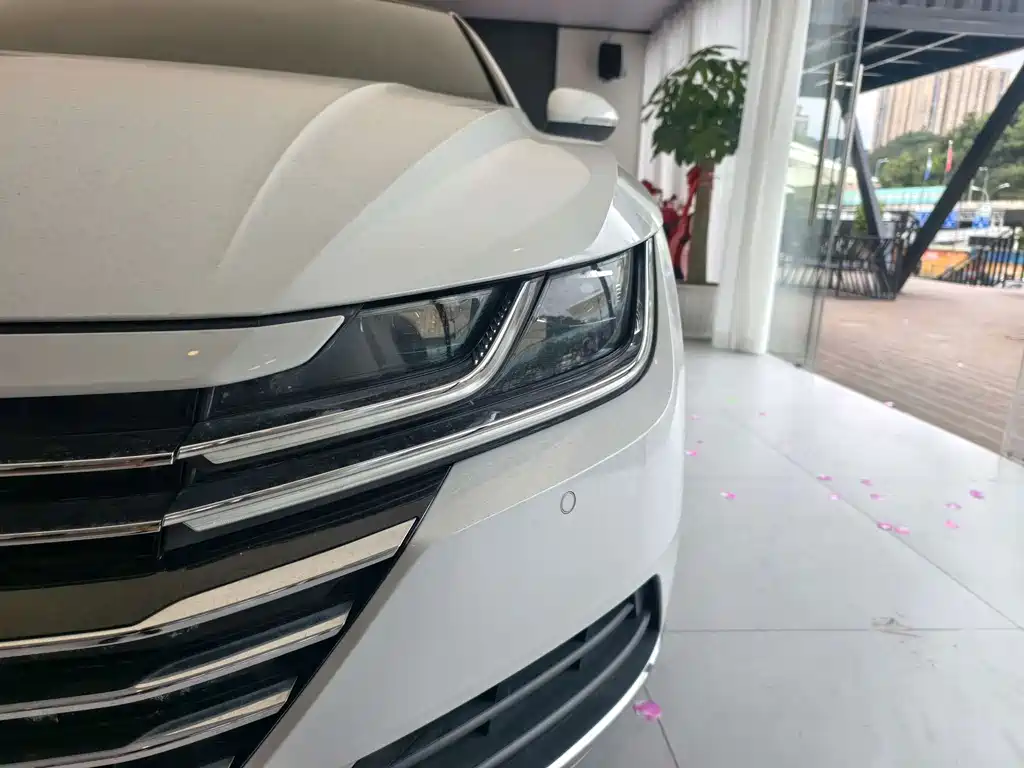 Volkswagen CC — миниатюра 3