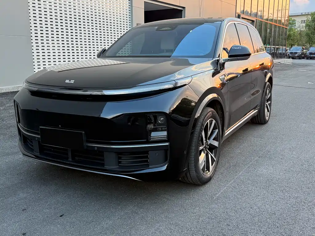 Li Auto Li L8 2023