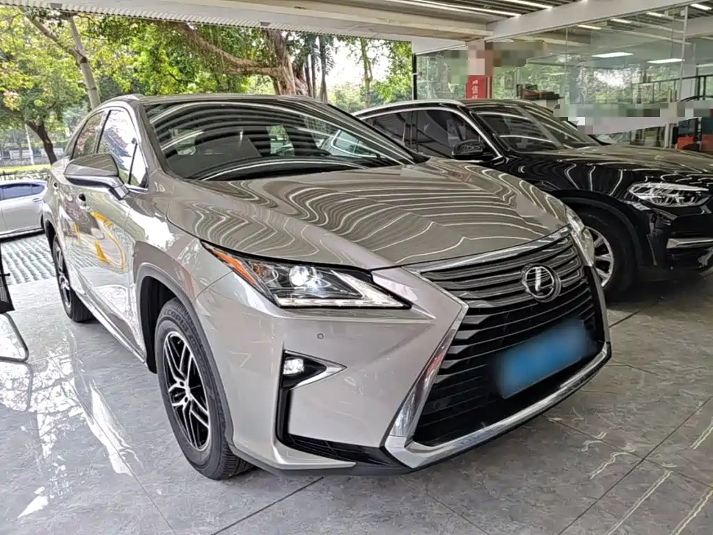 Lexus RX — миниатюра 4