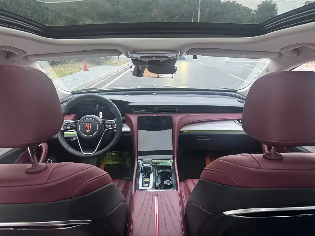 Hongqi Hongqi H5 — миниатюра 16