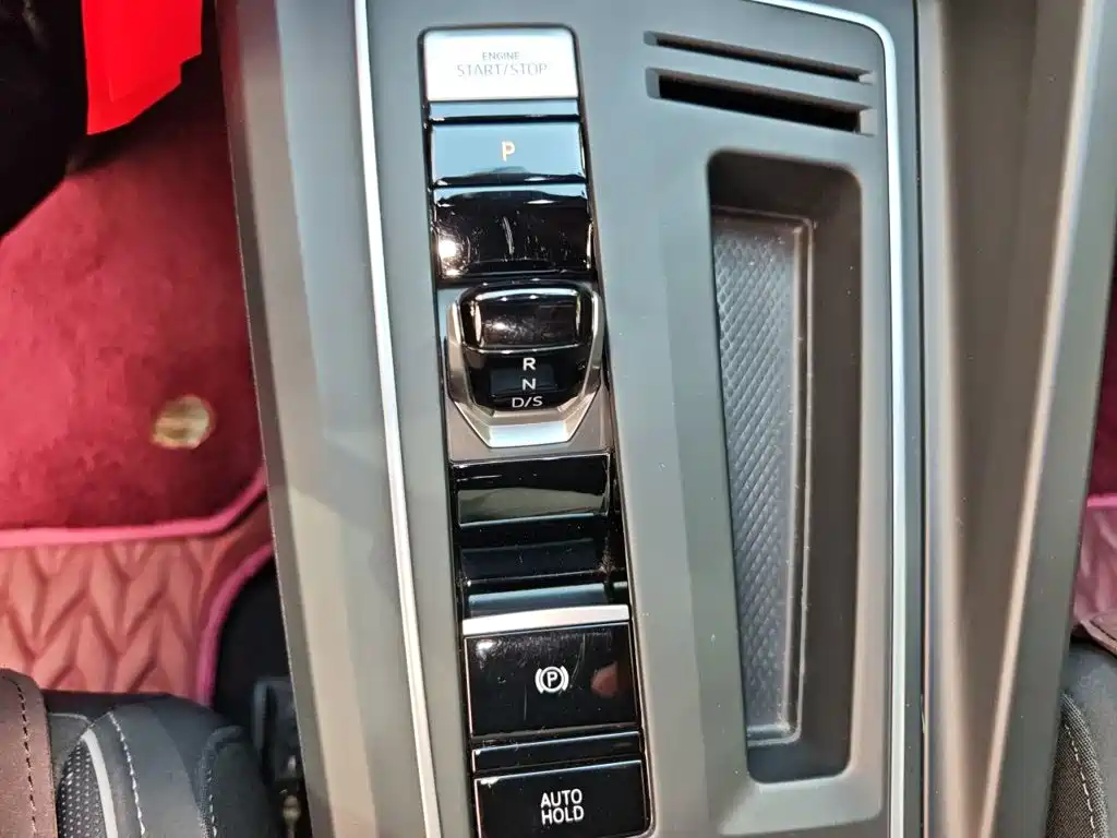 Volkswagen Golf — миниатюра 10