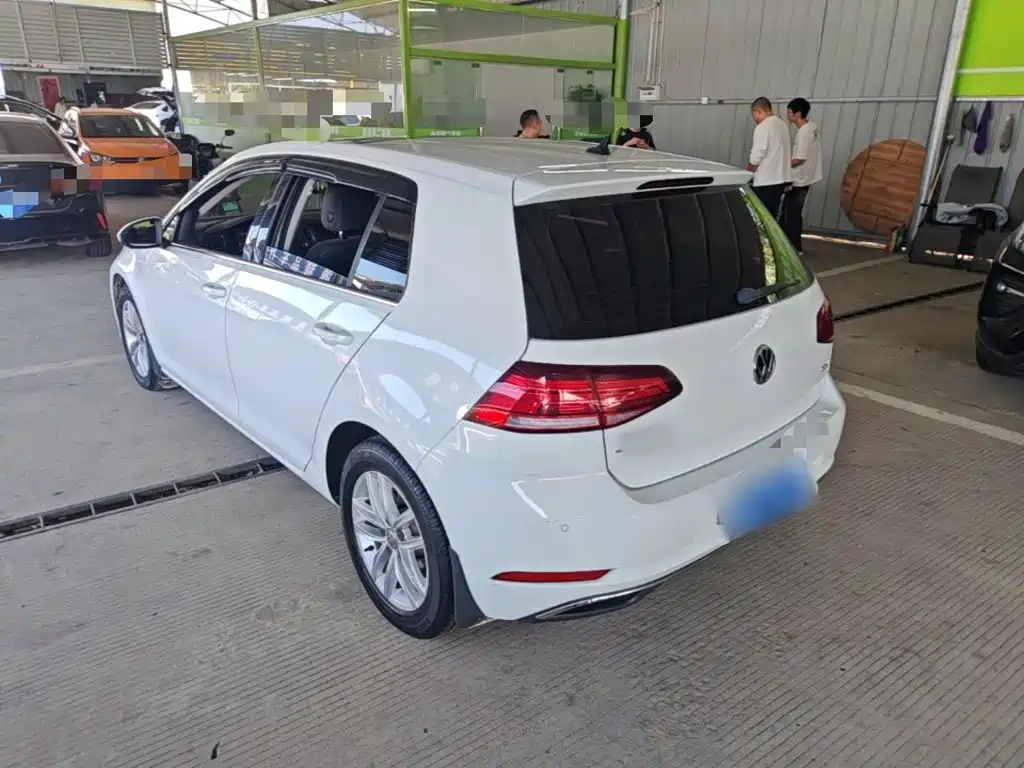 Volkswagen Golf — миниатюра 5