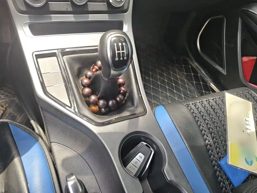 Geely Emgrand — миниатюра 7