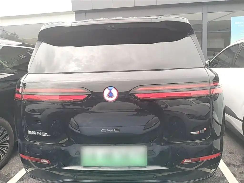 Denza N8L 2025 Flagship
