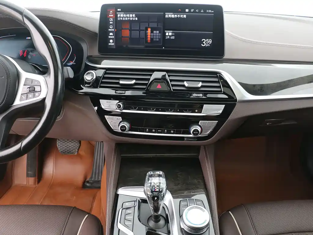 BMW 5 Series 5 2022 525Li M Sport