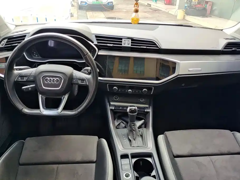 Audi Q3 — миниатюра 12