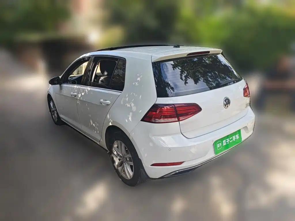 Volkswagen Golf — миниатюра 4