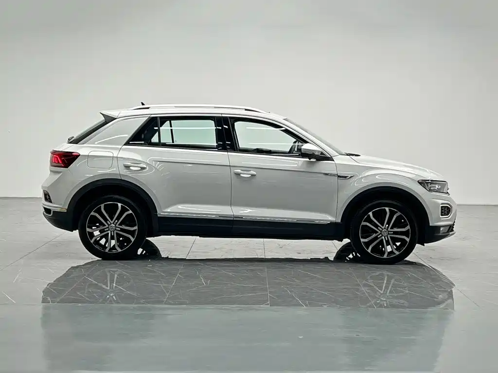 Volkswagen T-Roc — миниатюра 7