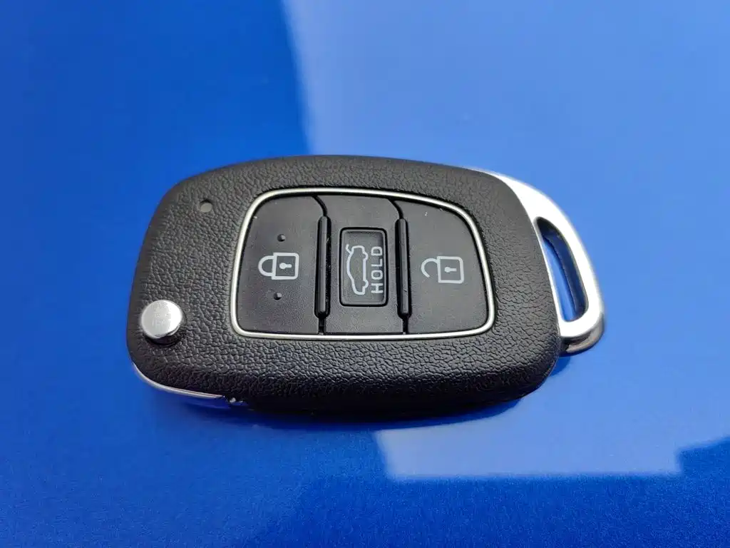 Hyundai Elantra — миниатюра 19