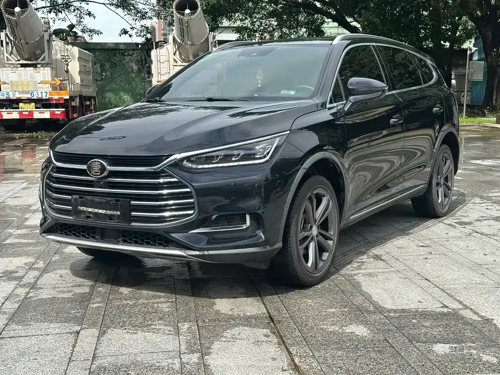 BYD Tang