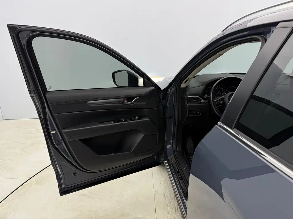 MAZDA CX 5