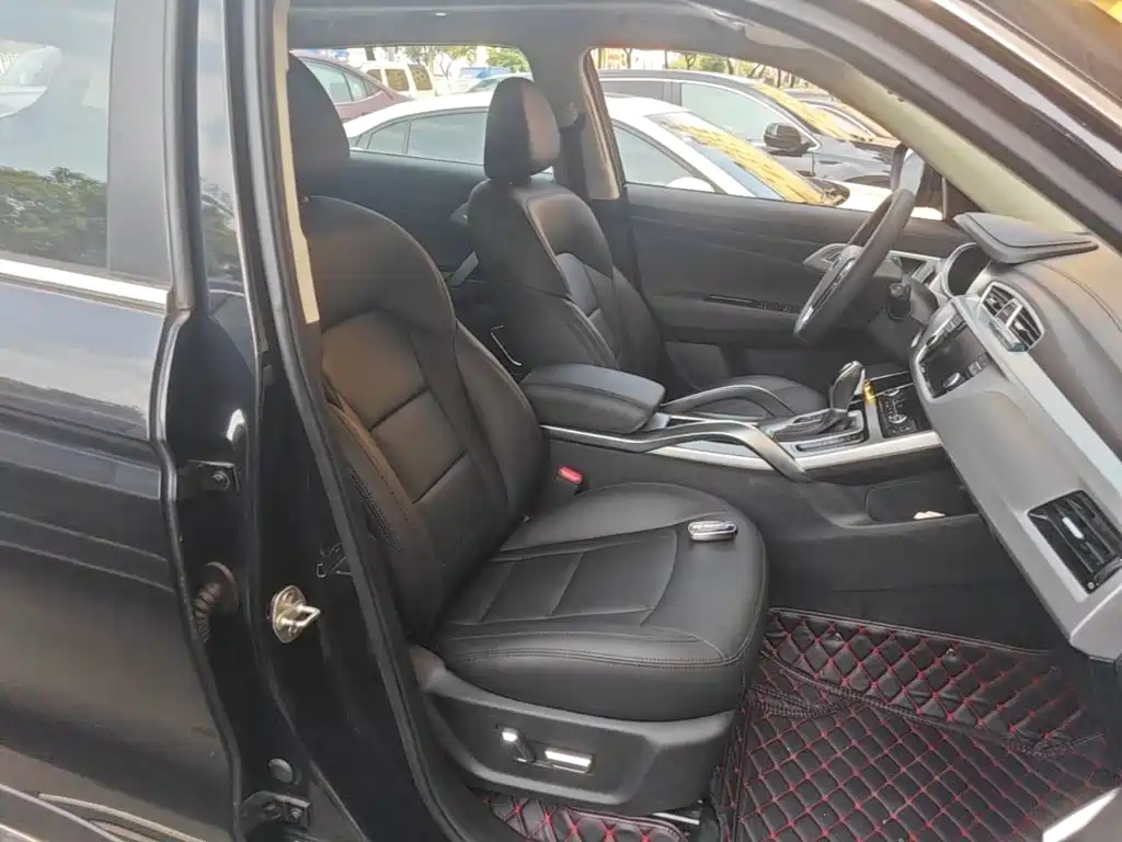 Geely Boyue — миниатюра 25
