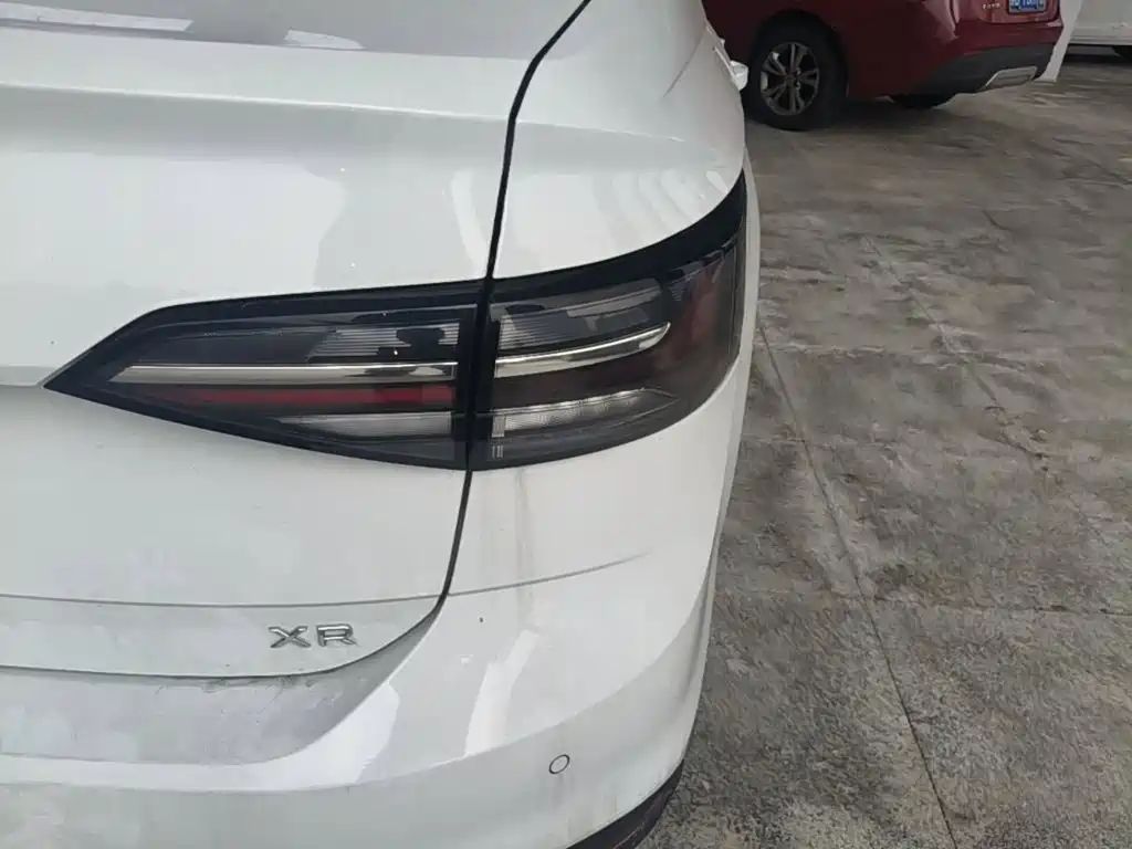 Volkswagen Lavida — миниатюра 8