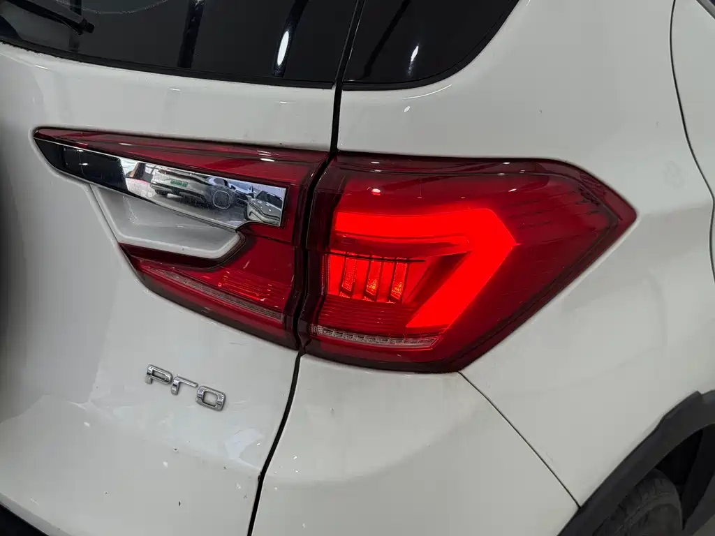 BYD Yuan Pro — миниатюра 6