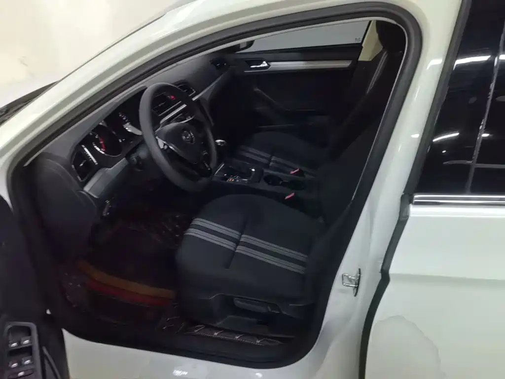 Volkswagen Lamando — миниатюра 15
