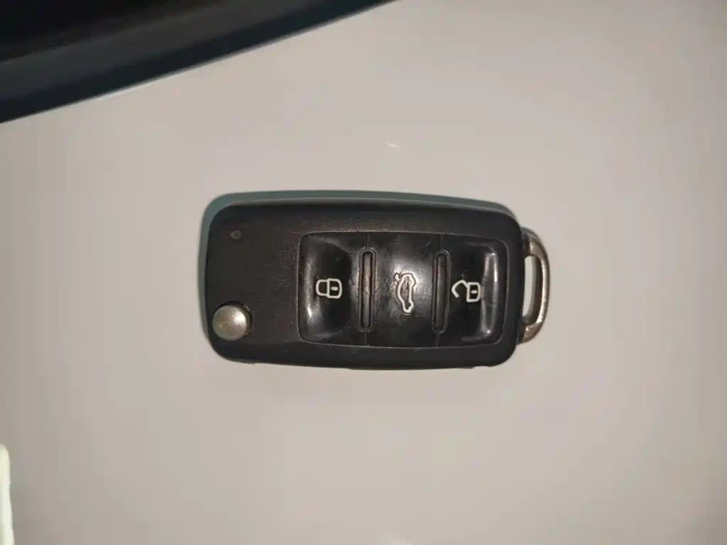 Volkswagen Santana — миниатюра 9