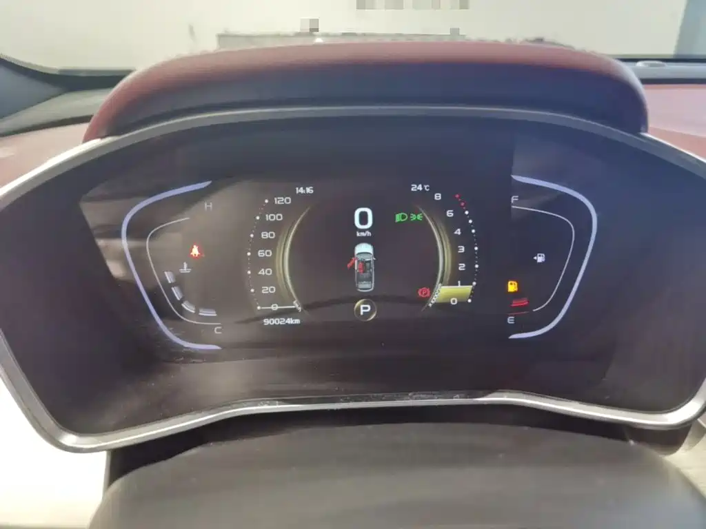 Geely Binyue — миниатюра 12