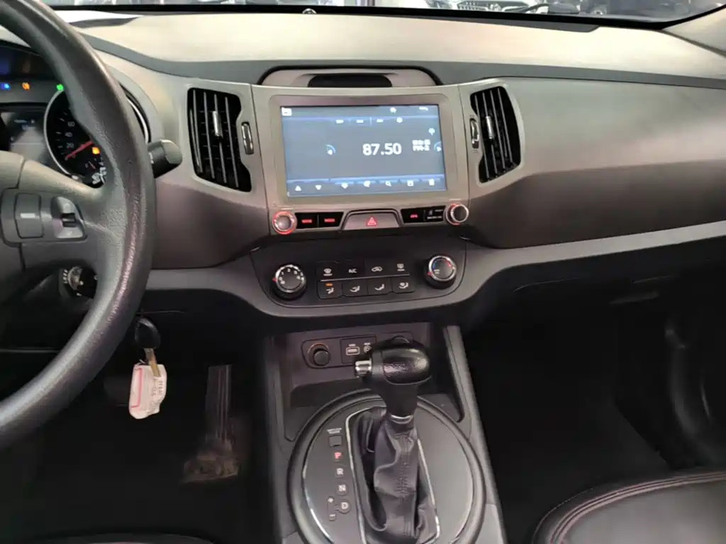 Kia Sportage — миниатюра 13