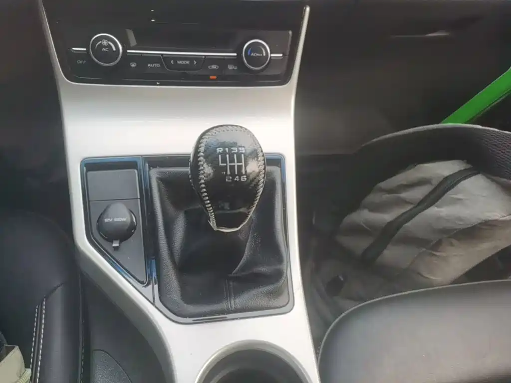 Geely Emgrand GL — миниатюра 14
