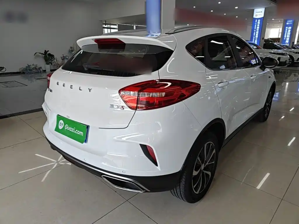 Geely Emgrand GS — миниатюра 7