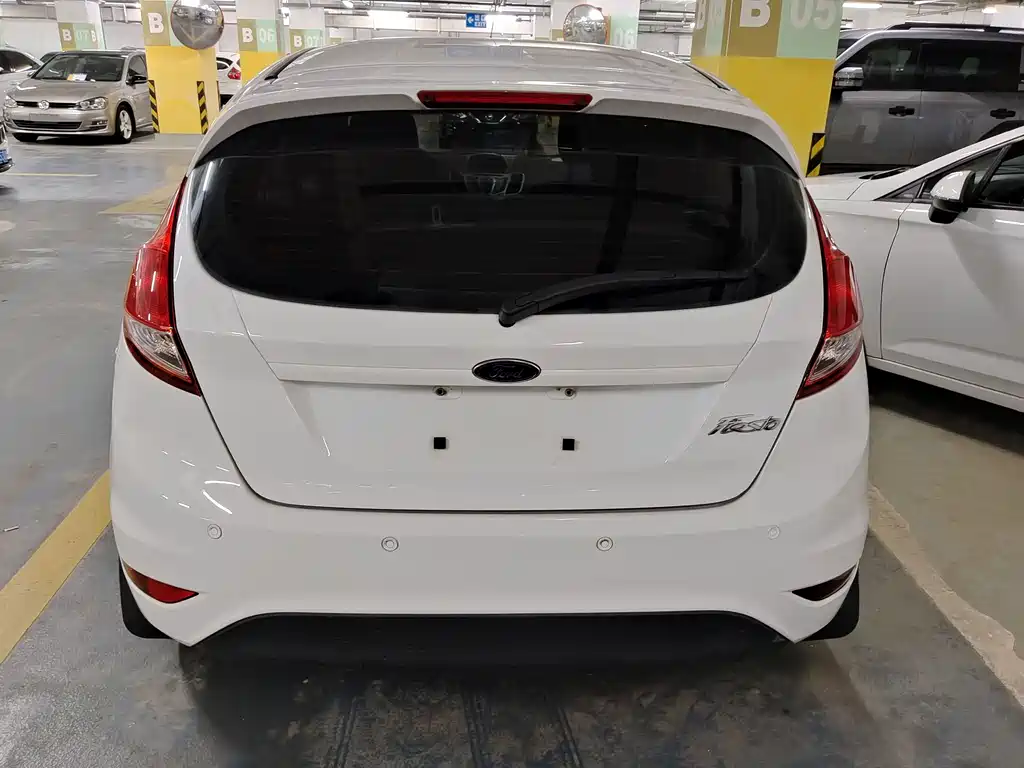 Ford Fiesta — миниатюра 5