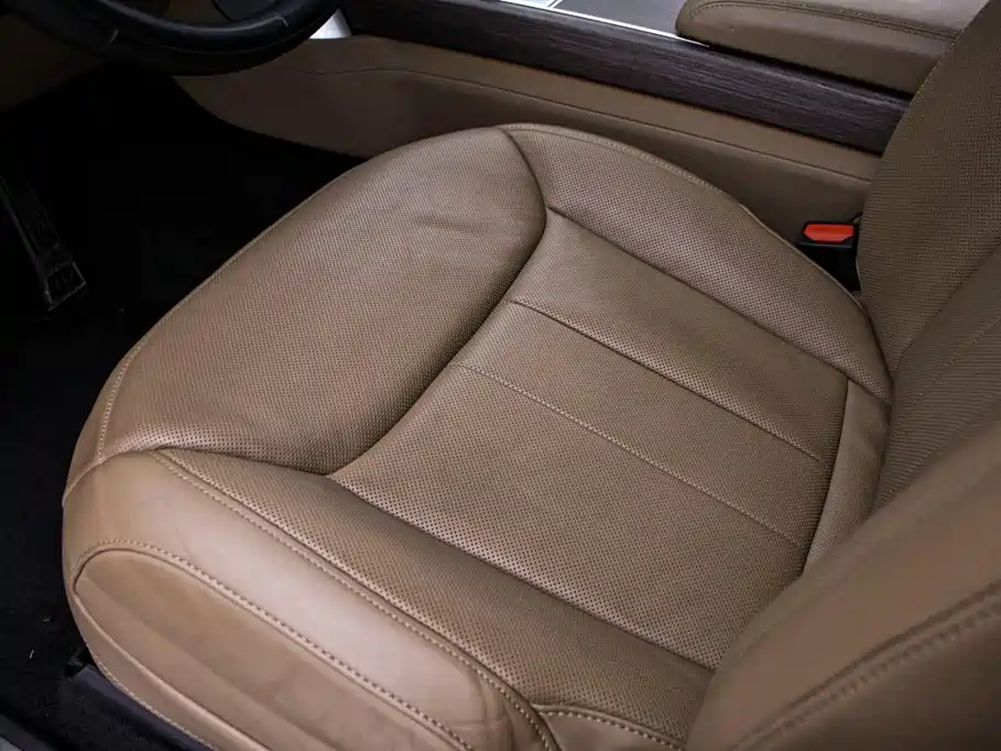 Land Rover Range Rover — миниатюра 16