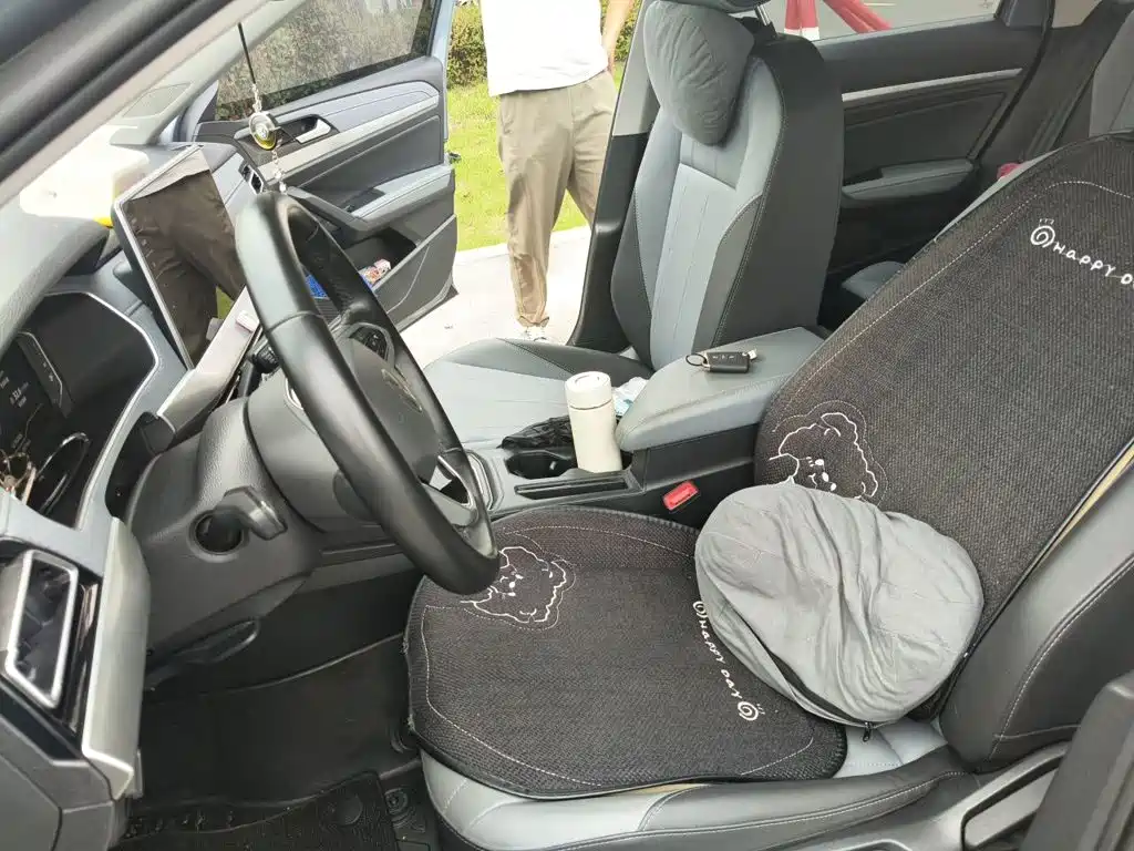 Volkswagen Lavida — миниатюра 11