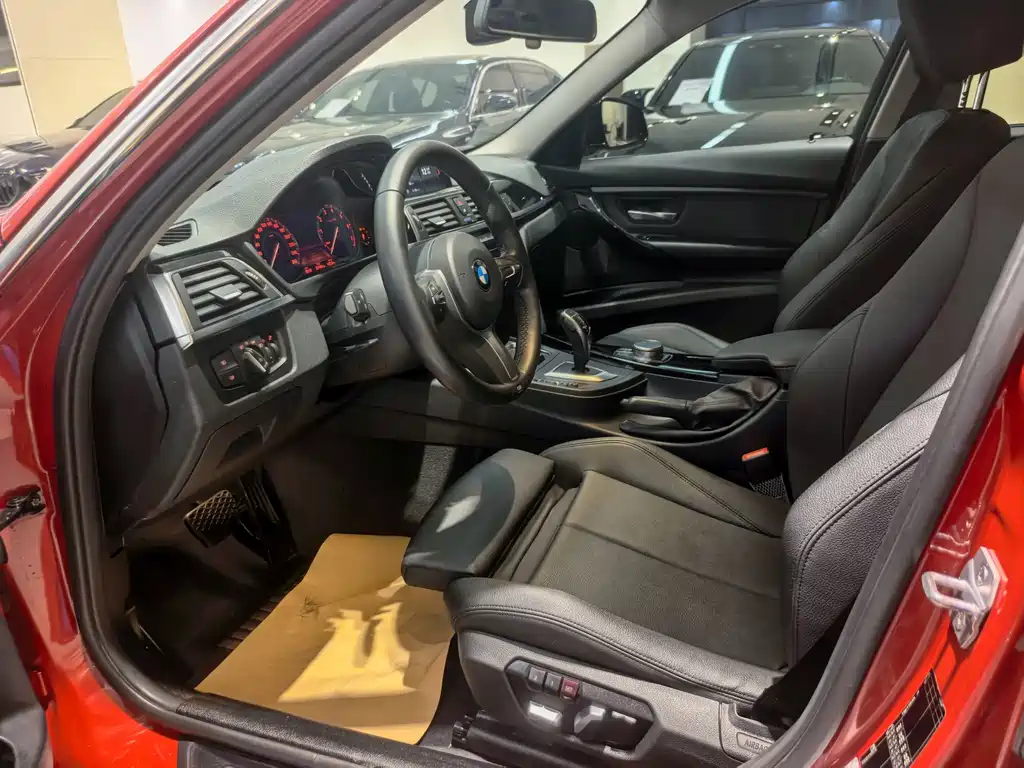 BMW 3 Series — миниатюра 6