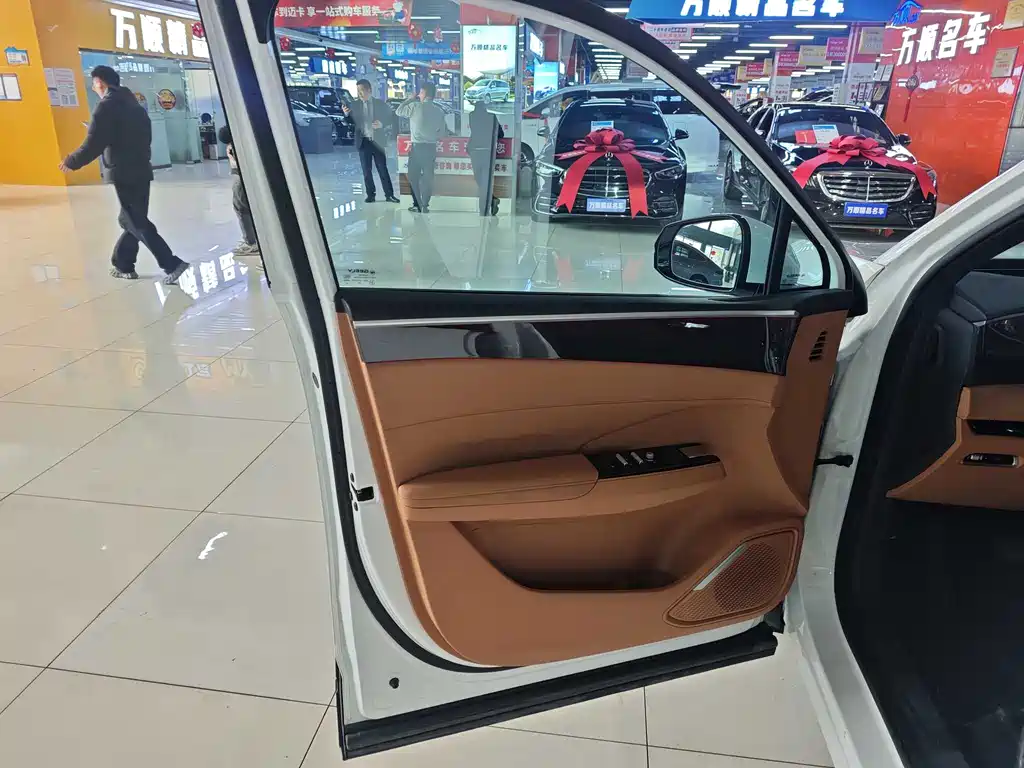 GEELY GALAXY GALAXY L7