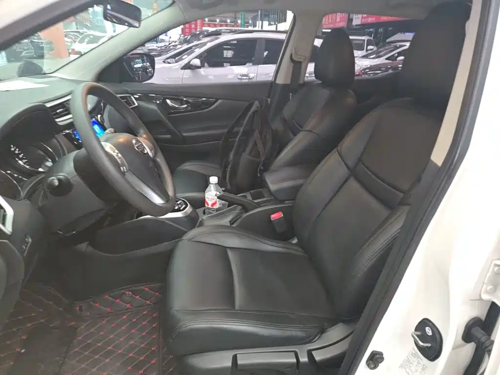 Nissan Qashqai — миниатюра 15