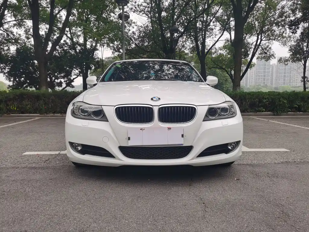 BMW 3 Series (Import) — миниатюра 2