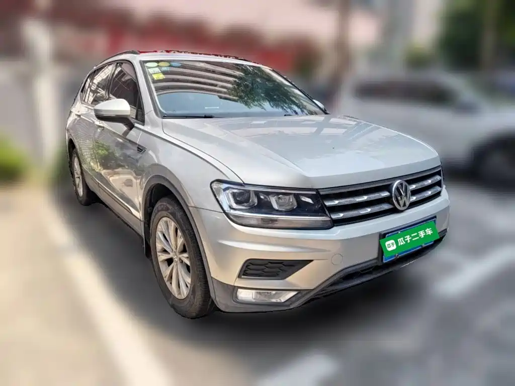 Volkswagen Tiguan L — миниатюра 23