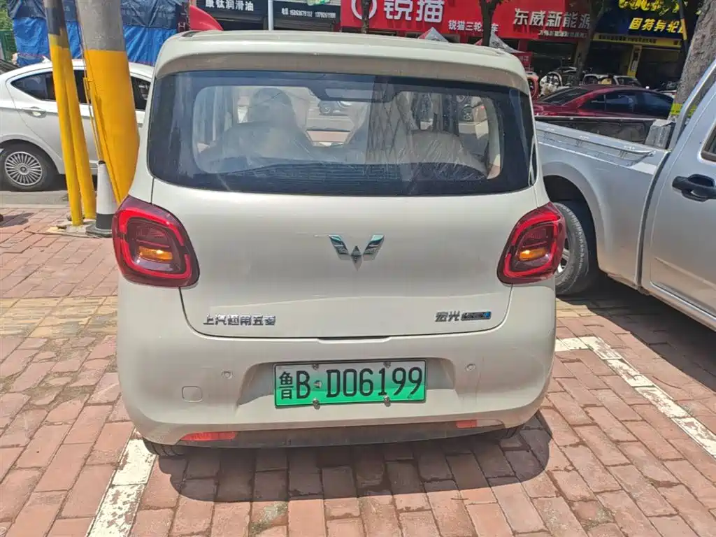 Wuling Mini EV MINIEV 2025
