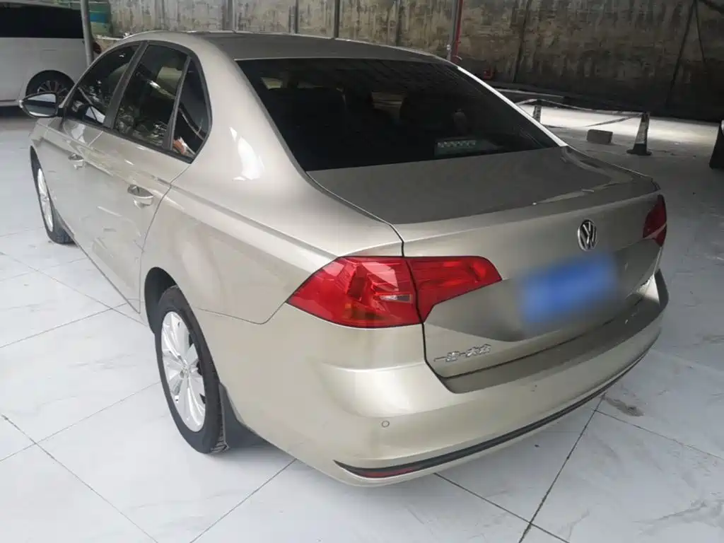 Volkswagen Bora — миниатюра 5