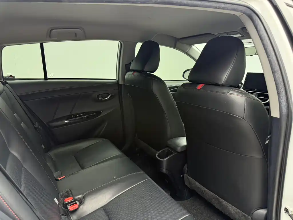 TOYOTA YARIS L ZHIXUAN