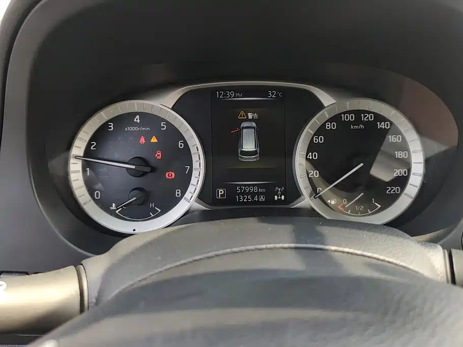 Nissan Terra — миниатюра 14
