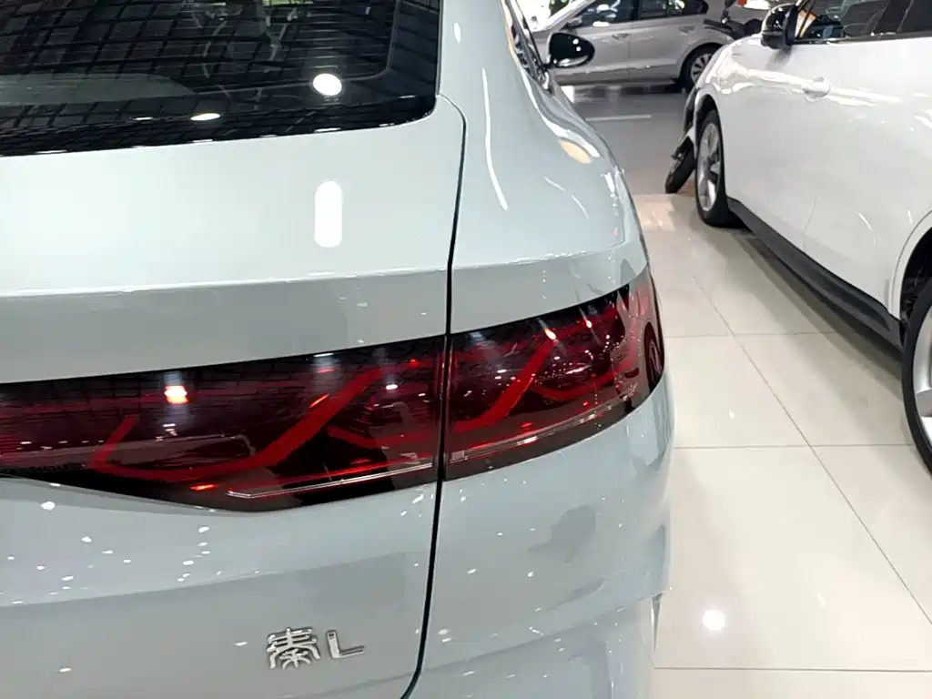 BYD Qin L — миниатюра 8
