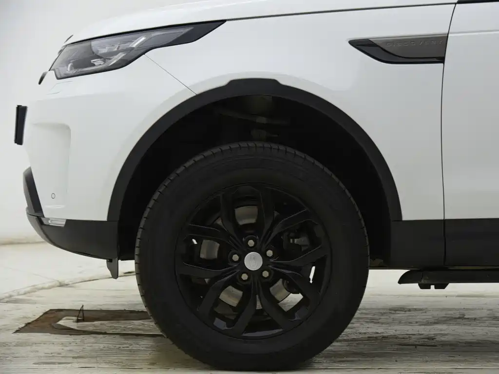 Land Rover Discovery — миниатюра 5
