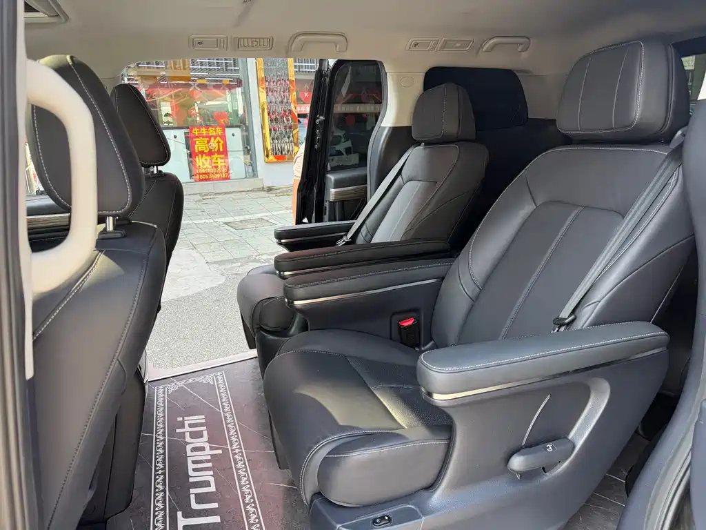 GAC Motor Trumpchi M8 — миниатюра 5