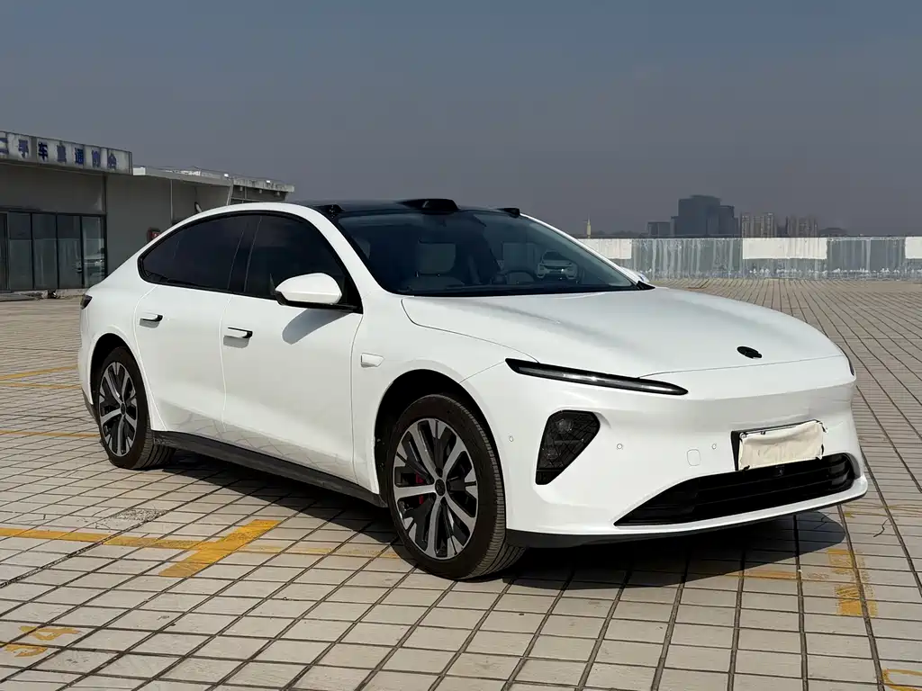 NIO NIO ET7